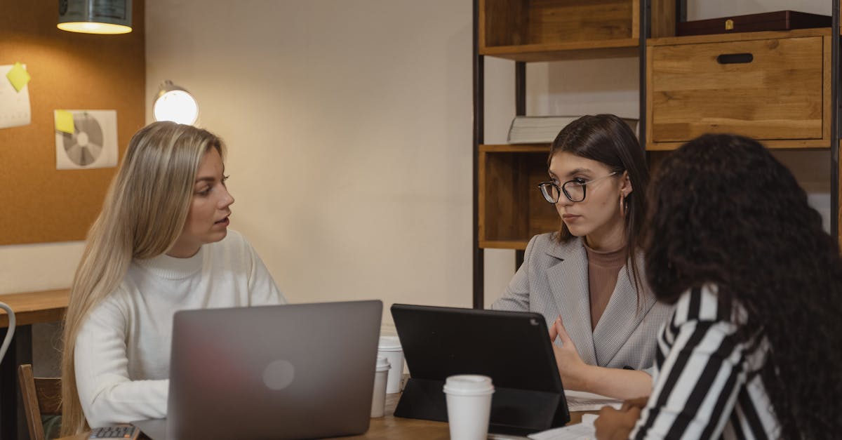 如何使用短信提高客户满意度