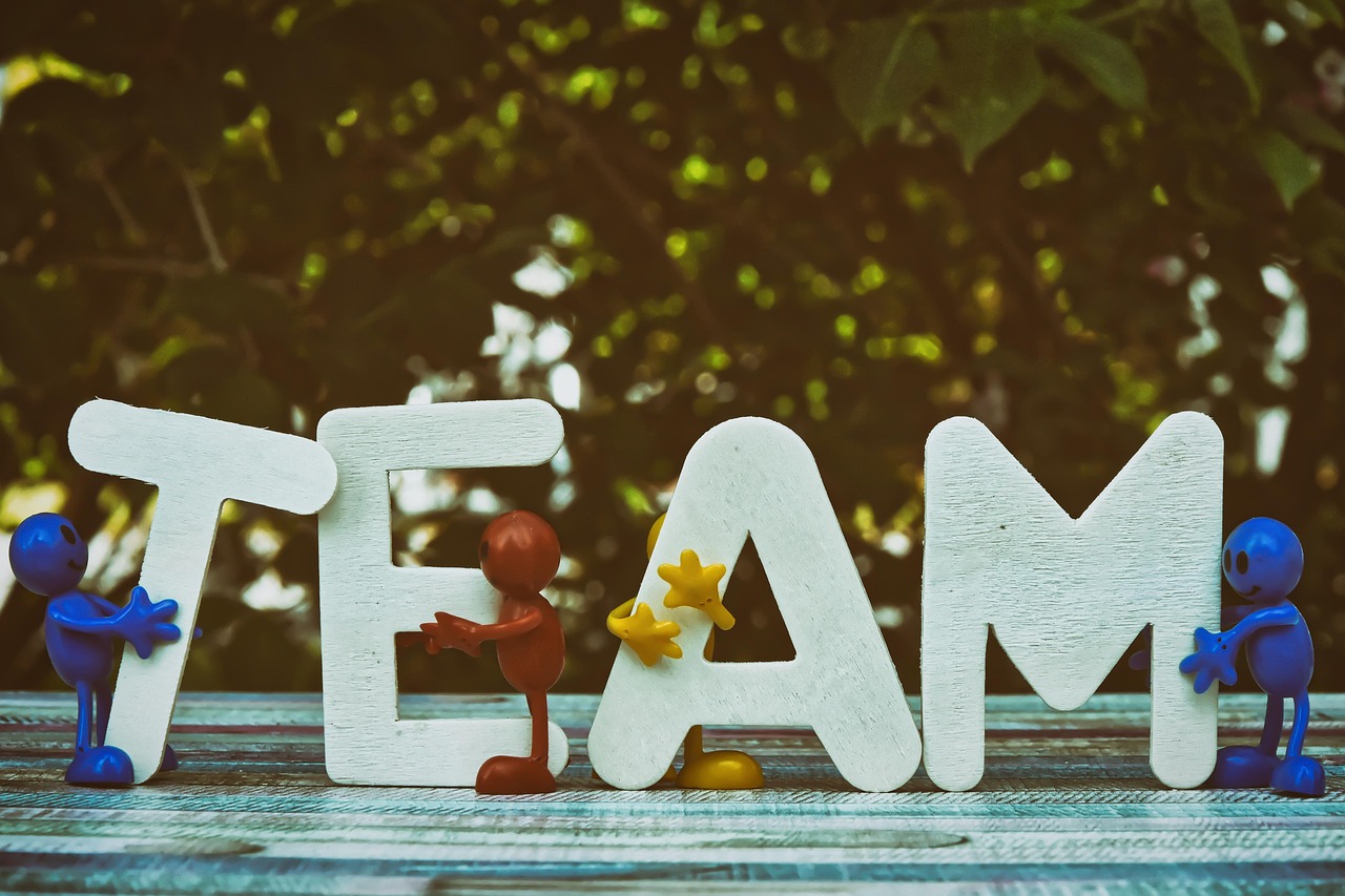 魔方云实名账号：爰奇艺app详情下载教程安装