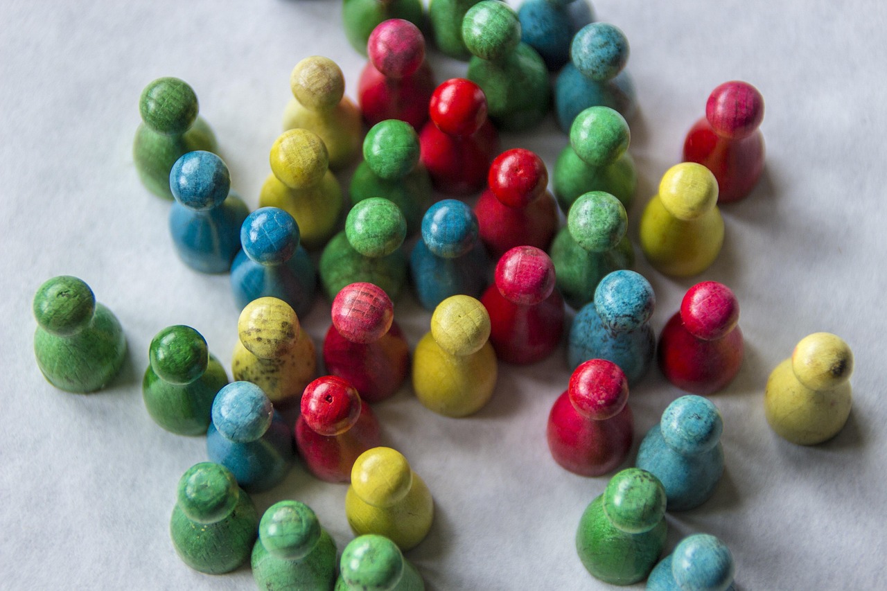 火网实名账号：网络相亲平台代理