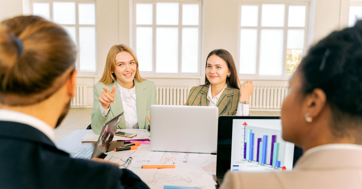 在线双语服务团队：我赢职场app详情下载教程